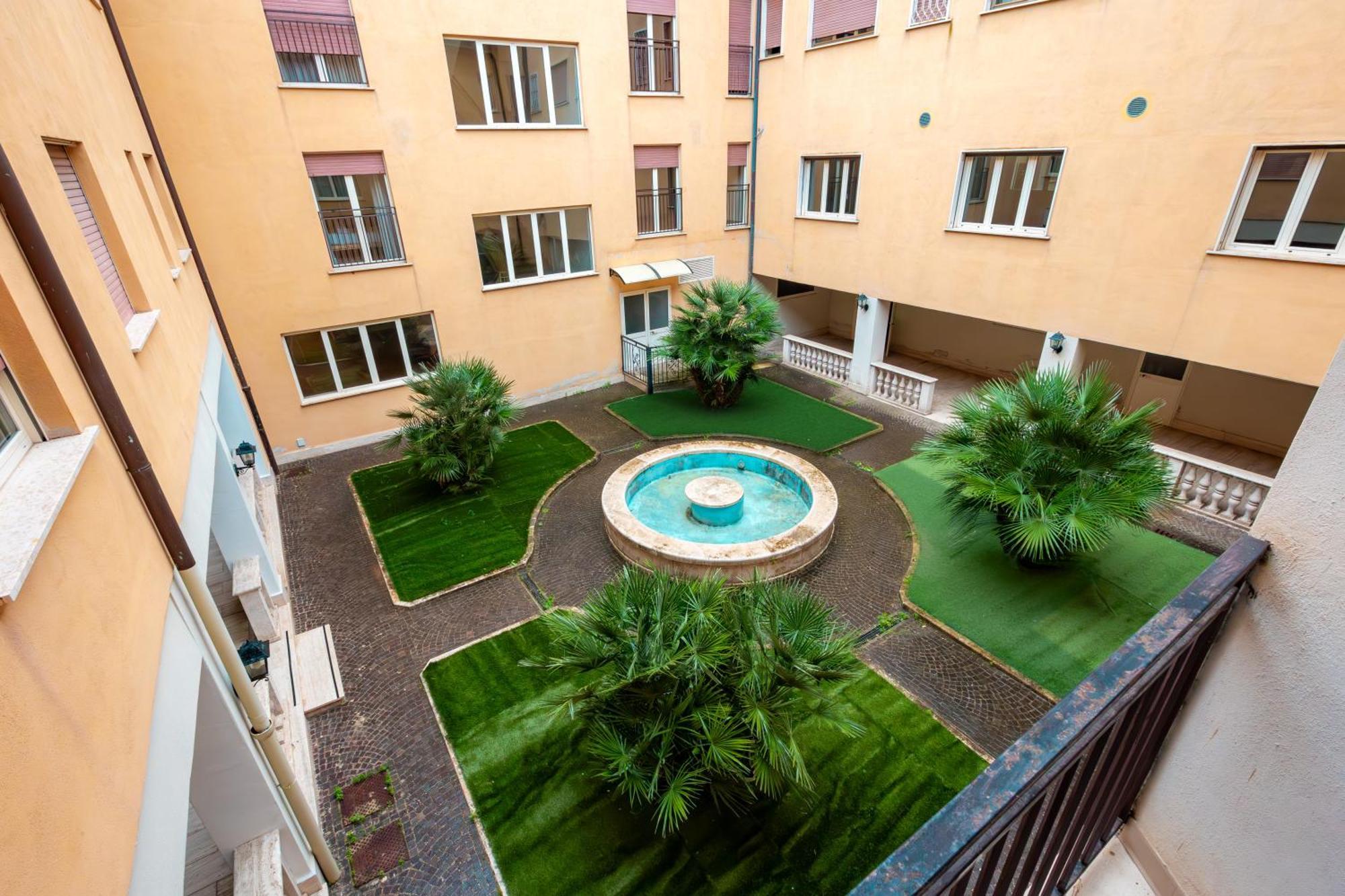 Ah Roma Hostel Buitenkant foto