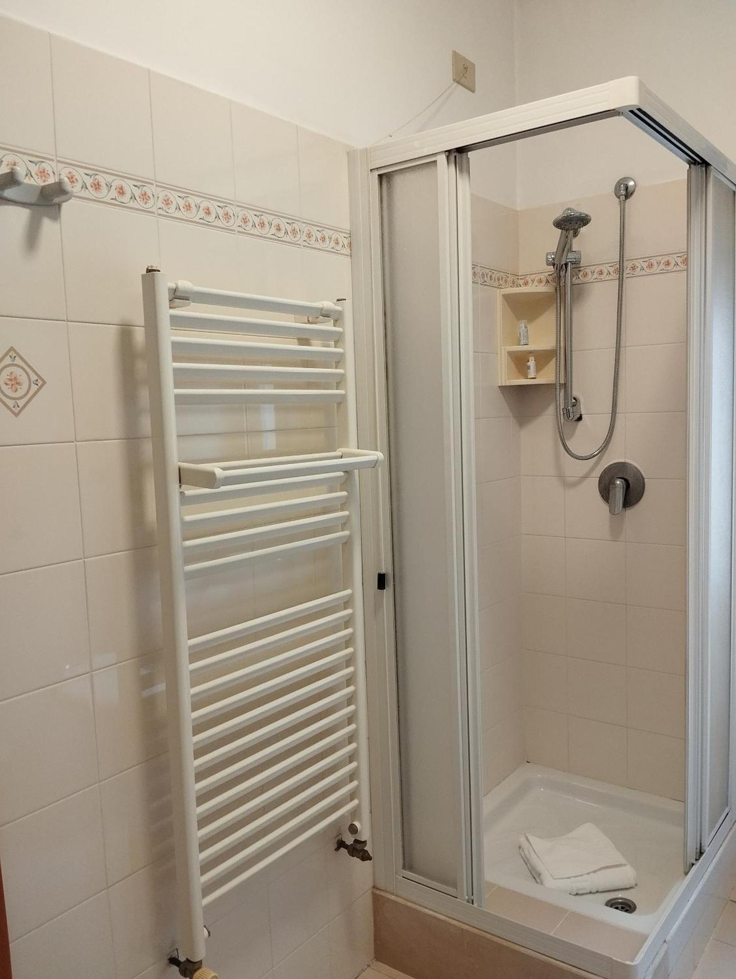 Ah Roma Hostel Buitenkant foto