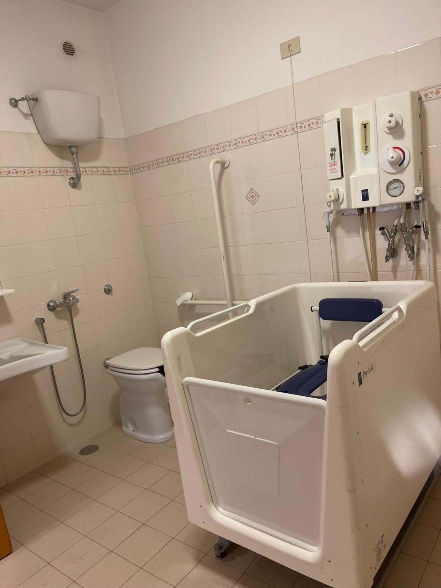 Ah Roma Hostel Buitenkant foto